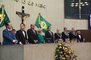 Zezinho Albuquerque destaca trabalho da Maçonaria em posse de grão-mestre