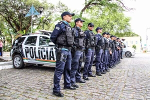 AL homenageia personalidades da segurança pública do Ceará