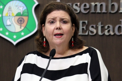 Dep. Fernanda Pessoa (PR)