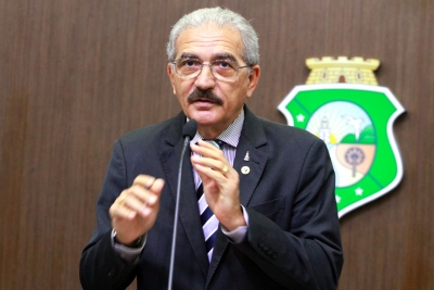 Deputado Walter Cavalcante