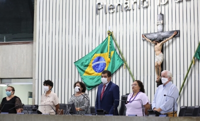 Alece presta homenagem aos 21 anos de morte da ativista Socorro Abreu