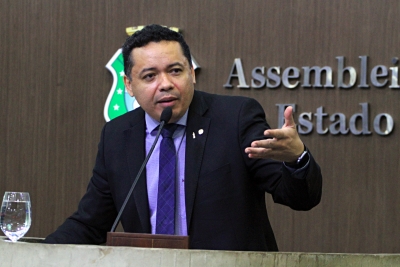 Deputado Tony Brito