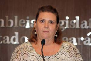 Dep. Fernanda Pessoa (PR)