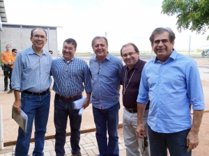 Deputados acompanham visita de ministro às obras do rio São Francisco