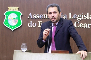 Deputado Elmano Freitas 