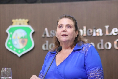 Deputada Fernanda Pessoa