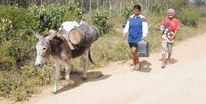 A falta de água para cosnumo humano já afeta as populações das comunidades de zonas rurais do Sertão Central e Inhamuns