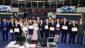 Sessão Solene celebra 60 anos do Hospital Universitário Dr. Walter Cantídio