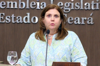 Deputada Fernanda Pessoa