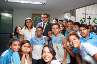 Estudantes da Escola de Ensino Fundamental Cristo Redentor