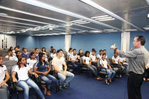 Projeto “O Parlamento e sua História”  recebe aulunos do Colégio Estadual Liceu de Caucaia  