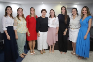 MMLC dá boas vindas às deputadas eleitas e esposas de deputados