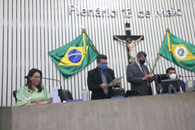 AL aprova política de cotas raciais em concursos públicos e mais 10 projetos