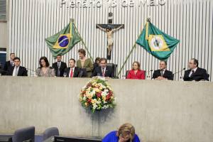 Lançamento do livro 180 anos da ALCE