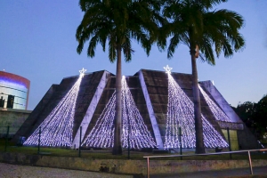 Assembleia exibe iluminação de Natal com foco na sustentabilidade