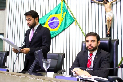 Abertura dos trabalhos da sessão plenária da Assembleia Legislativa desta terça-feira