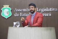 Apóstolo Luiz Henrique destaca projeto que determina vacinação de servidor