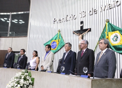 Sindicato dos Engenheiros do Ceará celebra 75 anos em sessão solene na AL