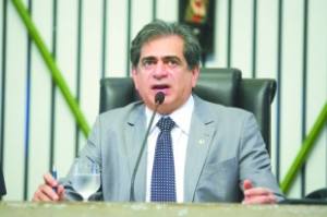 O presidente da AL, deputado José Albuquerque, responsável pela mobilização em favor da refinaria, diz que vai continuar a cobrança