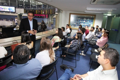 Projeto O Parlamento e sua História recebe estudantes do curso de Direito da Unifor