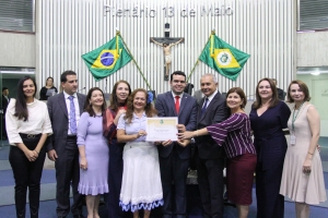 Trabalho realizado pela APDMCE é destacado em sessão solene na AL