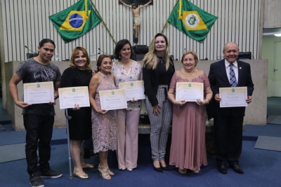 Assembleia comemora 35 anos do Hemoce em sessão solene