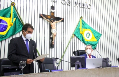 Leitura do expediente da sessão plenária desta quinta-feira