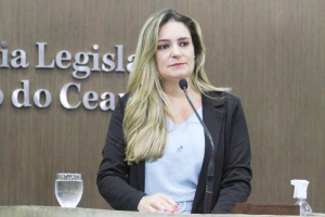 Deputada Augusta Brito 