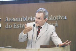 Deputado José Sarto alega que houve equívoco do PMDB ao indicar integrante para o grupo, o que teria atrasado o início dos trabalhos 