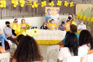 Estudantes de Maracanaú participam da campanha Setembro Amarelo da AL