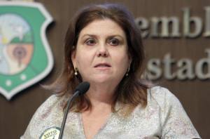 Dep. Fernanda Pessoa (PR)