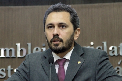 Deputado Elmano Freitas