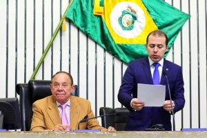 Leitura do expediente da sessão plenária desta quinta-feira 