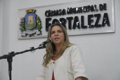 Ex-prefeita de Fortaleza esteve na Câmara Municipal ontem paraparticipar de entrevista com vereadores e apresentar propostas