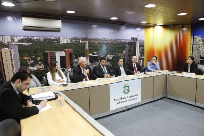 Audiência pública debate ações de combate à epidemia causada pelo Zika vírus