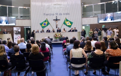 Assembleia celebra 20 anos do primeiro transplante cardíaco pediátrico no Ceará