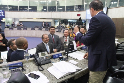 Deputado Carlos Matos é empossado na Assembleia Legislativa