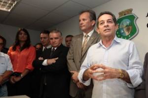 Lançamento da pré-candidatura de Heitor contou com a participação do presidente regional do PDT, André Figueiredo, e de outros políticos