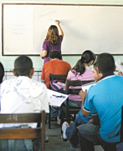 Idade e tempo de serviço para aposentadoria do servidor não são tratados pelo projeto do Estado, pois são temas de competência federal