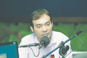 O candidato do PSOL ao Governo do Estado, Ailton Lopes, cumpriu atividade ontem em Sobral, onde concedeu entrevista a uma rádio local