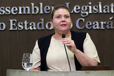 Deputada Fernanda Pessoa