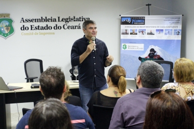 Alpinista cearense faz palestra na Semana do Servidor