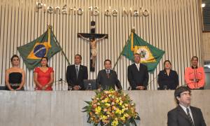 Sessão solene comemora 10 anos de fundação da Faculdade Cearense 