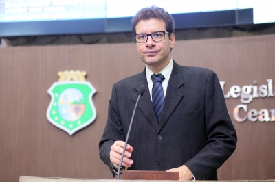 Deputado Renato Roseno