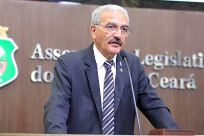 Deputado Walter Cavalcante