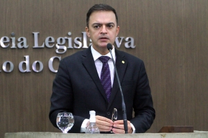 Deputado Fernando Santana (PT) 