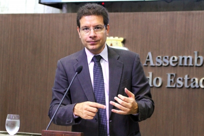 Deputado Renato Roseno