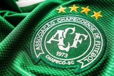 Esporte Além da Emoção homenageia delegação da Chapecoense