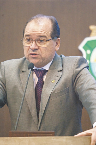 O nome do deputado Zé Ailton Brasil é cotado para disputar a Prefeitura do Crato 