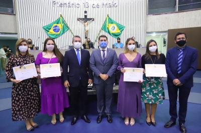 AL celebra trabalho de mulheres advogadas durante sessão solene